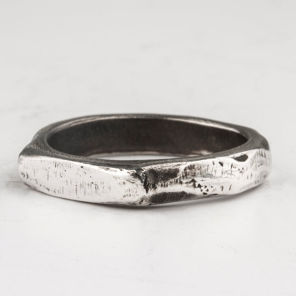 【楽天スーパーセール】 henson_jewelllery_carved_stack アクセサリー