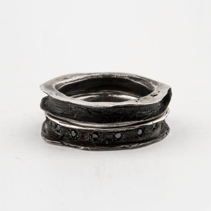 Cavity Ring Set with Black Diamonds