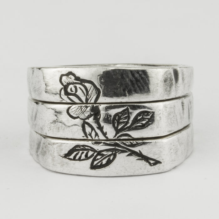 Engraved Rose Split Ring