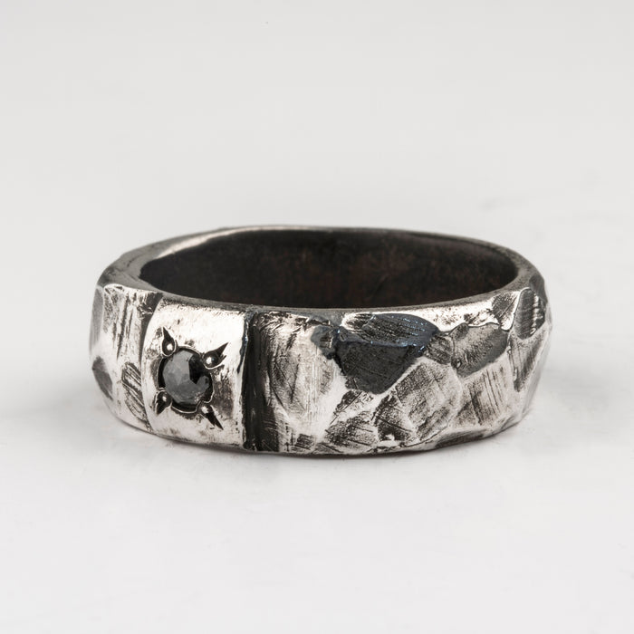 Carved Thin Ring with Grey Diamond